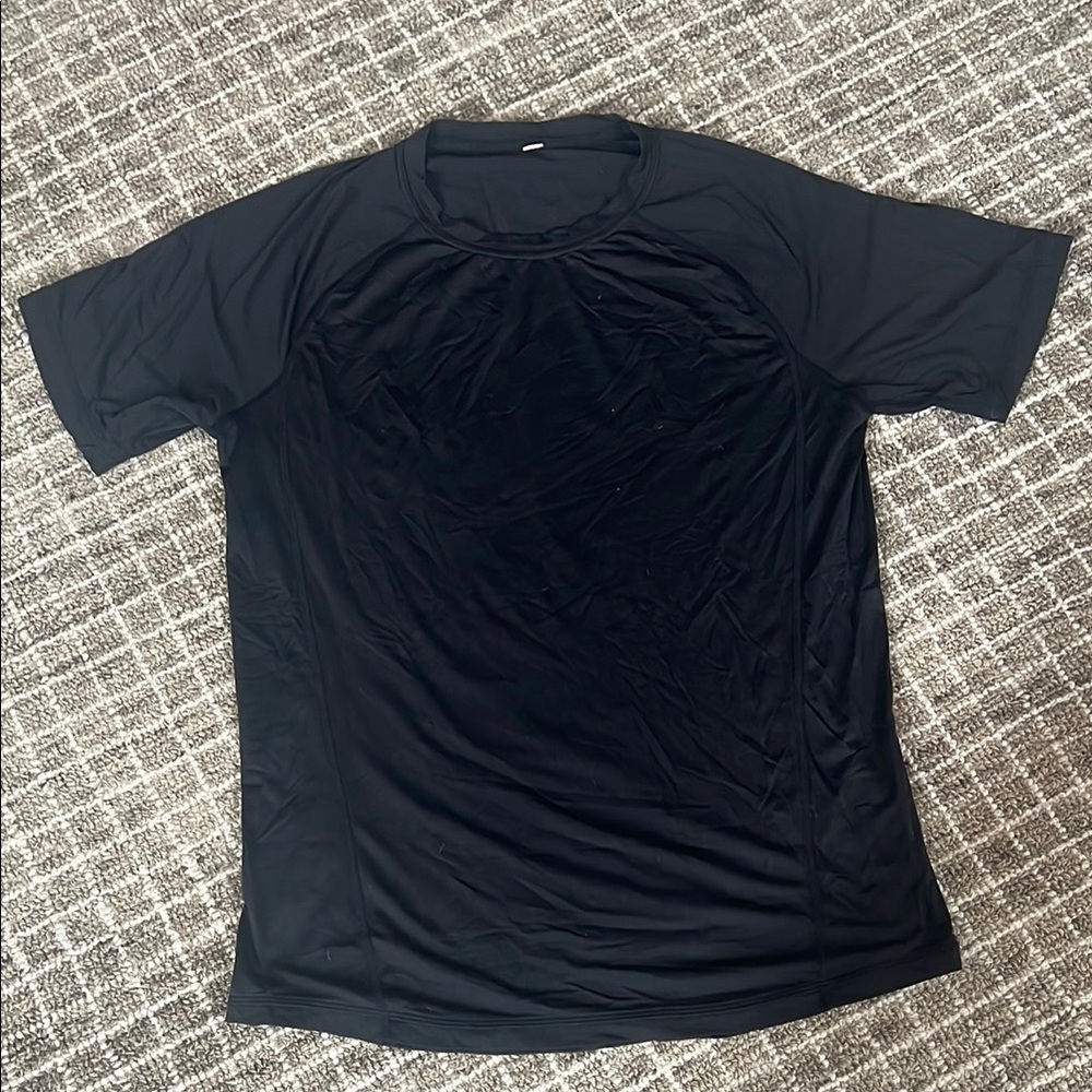 Black Men’s Lululemon T-Shirt  Size Medium